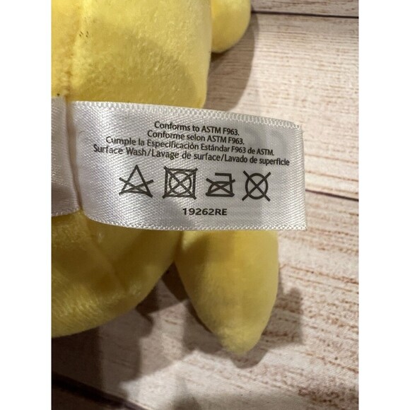 Pokemon Pikachu Light Up Talking 13” Plush Stuff Animal Toy WCT 2018 Works! - Picture 6 of 8